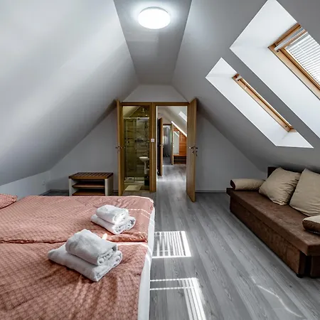 Pensjonat U Katalpy 3*