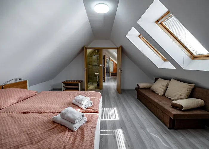 Penzion U Katalpy 3*
